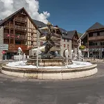 Pres Du Centre Et Telepherique Pour 4 - Fr-1-296-521 Apartmán