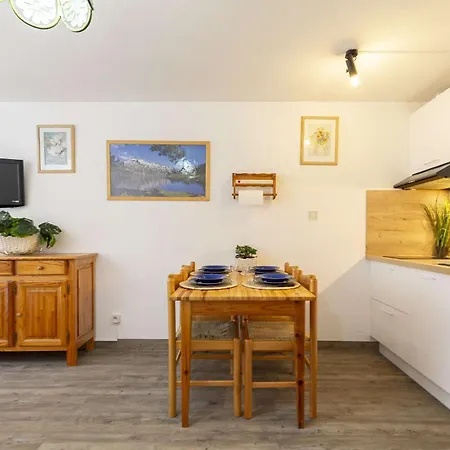 Pres Du Centre Et Telepherique Pour 4 - Fr-1-296-521 Saint-Lary-Soulan