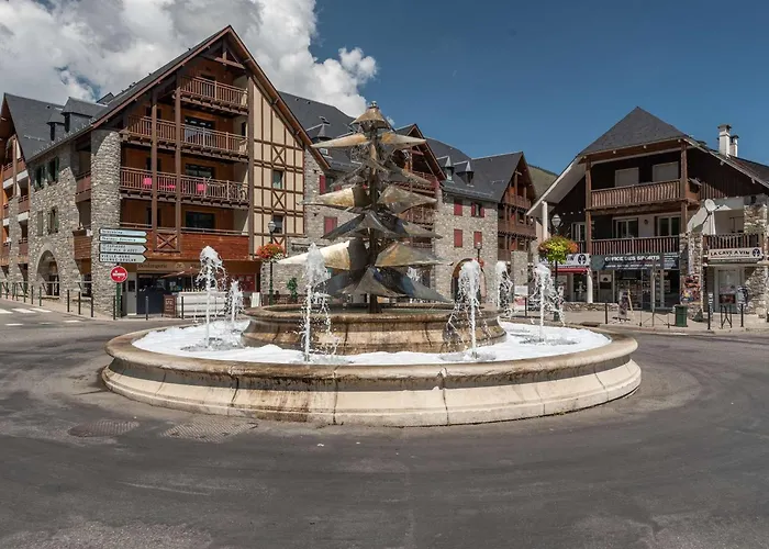 Pres Du Centre Et Telepherique Pour 4 - Fr-1-296-521 Lejlighed