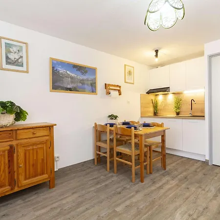 Apartment Confortable Pres Telepherique, Garage Prive - Fr-1-296-521